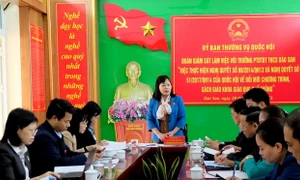 Cần có chính sách ưu tiên giáo viên, học sinh vùng đặc biệt khó khăn