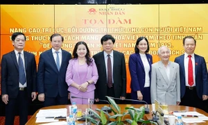 Tọa đàm "Nâng cao trí lực, bồi dưỡng tri thức cho con người Việt Nam trong thực hiện cách mạng văn hóa Việt Nam theo tinh thần “Đề cương về văn hóa Việt Nam” năm 1943, tính kế thừa và phát triển qua các giai đoạn lịch sử"