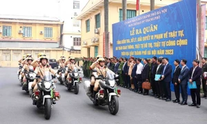 Hà Nội: Xử lý giải quyết vi phạm về trật tự an toàn giao thông, trật tự đô thị, trật tự công cộng theo hình thức "cuốn chiếu"