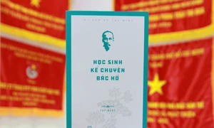 Học sinh kể chuyện Bác Hồ