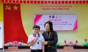 Trường ĐH Khoa học Xã hội và Nhân văn tập huấn phòng ngừa vấn đề sức khoẻ tâm thần cho học sinh tỉnh Tuyên Quang