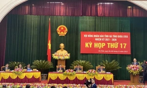 Hà Tĩnh: Chủ tịch HĐND tỉnh Hoàng Trung Dũng đạt 100% phiếu “tín nhiệm cao”