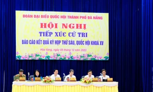 Chủ tịch nước Võ Văn Thưởng tiếp xúc cử tri tại Đà Nẵng