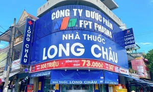 Chuỗi nhà thuốc Long Châu ‘gánh team’, FPT Retail sẽ có lãi từ quý cuối năm