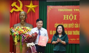 Bí thư Thị ủy Sông Cầu Đỗ Thái Phong giữ chức Phó Chủ tịch HĐND tỉnh Phú Yên