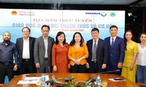 Tọa đàm trực tuyến “Giáo dục đại học: Thách thức và Cơ hội”