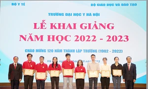 “Lựa chọn học ngành y phải có tình yêu thực sự”