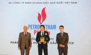 PVFCCo - Top 50 công ty kinh doanh hiệu quả nhất Việt Nam 2023