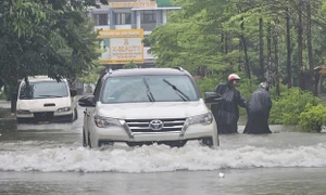 TP. Huế: Hoãn nhiều hoạt động Trung thu do mưa lớn