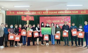 Hà Nội: Quận Thanh Xuân vận động ủng hộ Quỹ “Vì người nghèo” năm 2023