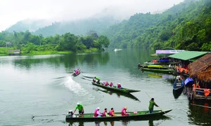 Nguồn nước trên sông Giăng đem lại hiệu quả kinh tế cao cho nhiều gia đình