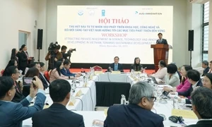 Khơi thông đầu tư tư nhân cho phát triển và đổi mới khoa học công nghệ