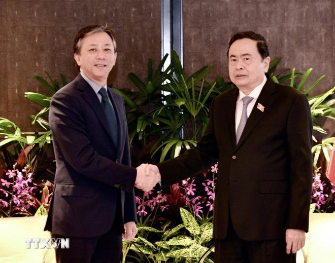 Chủ tịch Quốc hội Trần Thanh Mẫn tiếp Phó Tổng Giám đốc Tập đoàn Temasek Holdings Chia Song Hwee. Ảnh: Doãn Tấn -TTXVN Chủ tịch Quốc hội Trần Thanh Mẫn tiếp Phó Tổng Giám đốc Tập đoàn Temasek Holdings Chia Song Hwee. Ảnh: Doãn Tấn -TTXVN
