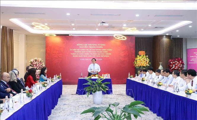 Quang cảnh buổi làm việc. Ảnh: Phương Hoa/TTXVN Quang cảnh buổi làm việc. Ảnh: Phương Hoa/TTXVN
