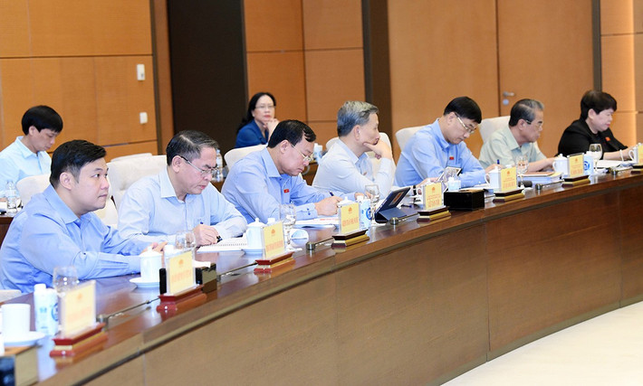 Các đại biểu dự phiên họp. Ảnh: Lâm Hiển dai-bieu-3.jpg
