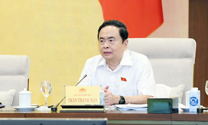 Chủ tịch Quốc hội Trần Thanh Mẫn phát biểu tại phiên họp của Ủy ban Thường vụ Quốc hội. Ảnh: Lâm Hiển ctqh-a3.jpg