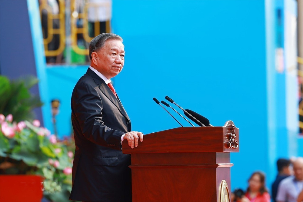 Tổng Bí thư Tô Lâm đọc diễn văn tại lễ kỷ niệm. Ảnh: TTXVN bamh.png