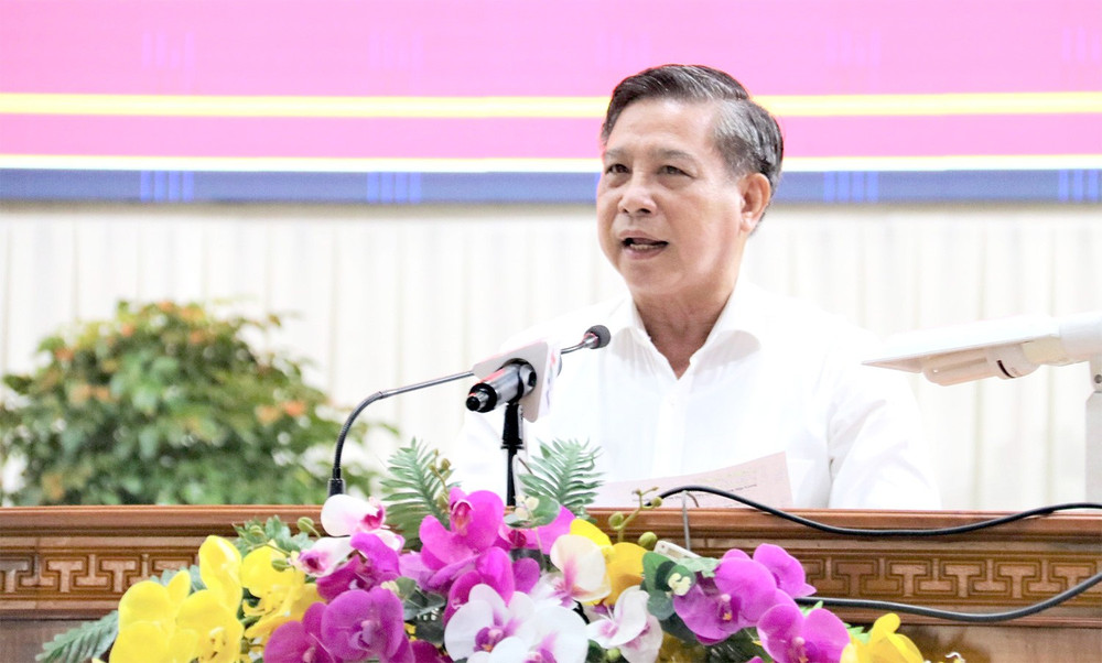 Bí thư Tỉnh ủy, Chủ tịch HĐND tỉnh Hậu Giang Đồng Văn Thanh phát biểu. Ảnh: Hải Hành Bí thư Tỉnh ủy, Chủ tịch HĐND tỉnh Hậu Giang Đồng Văn Thanh phát biểu. Ảnh: Hải Hành