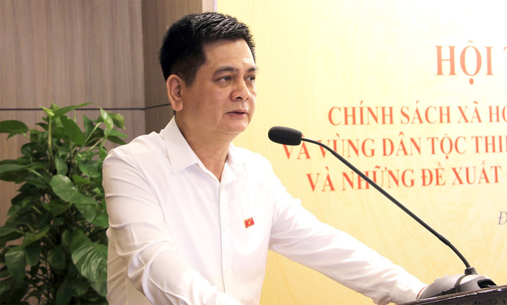 Phó Chủ tịch Hội đồng Dân tộc Nguyễn Lâm Thành phát biểu tại hội thảo. Phó Chủ tịch Hội đồng Dân tộc Nguyễn Lâm Thành phát biểu tại hội thảo.