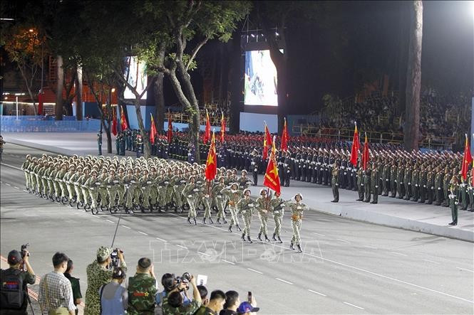 Các khối của Lực lượng Quân đội nhân dân tham gia Tổng hợp luyện diễu binh, diễu hành lần thứ hai. Ảnh: Thanh Vũ/TTXVN Các khối của Lực lượng Quân đội nhân dân tham gia Tổng hợp luyện diễu binh, diễu hành lần thứ hai. Ảnh: Thanh Vũ/TTXVN