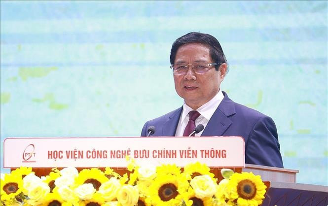Thủ tướng Phạm Minh Chính, Chủ tịch Hội đồng Thi đua - Khen thưởng Trung ương phát động Phong trào “Cả nước thi đua đổi mới sáng tạo và chuyển đổi số”. Ảnh: Dương Giang/TTXVN. Thủ tướng Phạm Minh Chính, Chủ tịch Hội đồng Thi đua - Khen thưởng Trung ương phát động Phong trào “Cả nước thi đua đổi mới sáng tạo và chuyển đổi số”. Ảnh: Dương Giang/TTXVN.