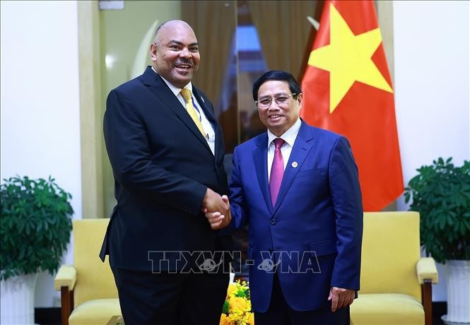 Thủ tướng Phạm Minh Chính tiếp Bộ trưởng Ngoại giao và Hợp tác Đông Phi nước Cộng hòa Thống nhất Tanzania Mahmoud Thabit Kombo. Ảnh: Dương Giang/TTXVN Thủ tướng Phạm Minh Chính tiếp Bộ trưởng Ngoại giao và Hợp tác Đông Phi nước Cộng hòa Thống nhất Tanzania Mahmoud Thabit Kombo. Ảnh: Dương Giang/TTXVN