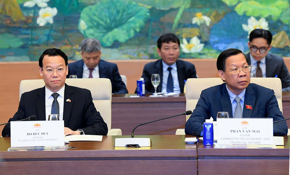 Các đại biểu tham dự hội kiến. Ảnh: Lâm Hiển tv2.jpg