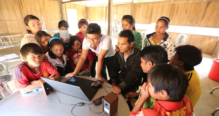 Viettel đứng thứ 3 trong "Change the world 2024" vì các nỗ lực cải thiện chất lượng giáo dục tại Việt Nam. Ảnh: VT 2-6542.jpg