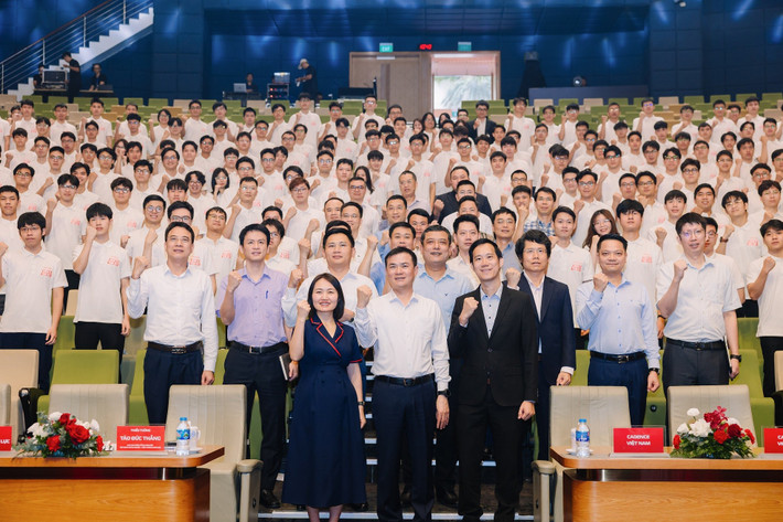 Viettel khai giảng chương trình Thực tập sinh tài năng - Viettel Digital Talent mùa thứ 5 ảnh 4 vdt-2025-3.jpg