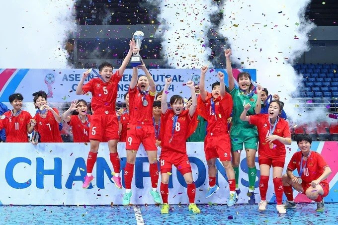 Đây là lần đầu tiên một đội tuyển futsal của Việt Nam lọt vào top 10 đội tuyển futsal nữ quốc gia do Futsalplanet bình chọn. Ảnh: VFF 467750025-9241411499205383-5253575680221211295-n-8845.jpg