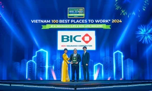 BIC vào Top 1 "Nơi làm việc tốt nhất ngành bảo hiểm Việt Nam khối doanh nghiệp lớn”. Ảnh: BIC