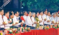 Cầu truyền hình “Vang mãi khúc khải hoàn”