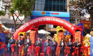 Vietbank liên tiếp khai trương hai chi nhánh lớn tại Thanh Hóa và Lâm Đồng