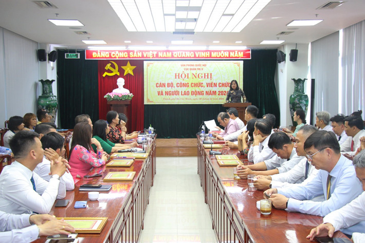 Quang cảnh hội nghị img-8889.jpg