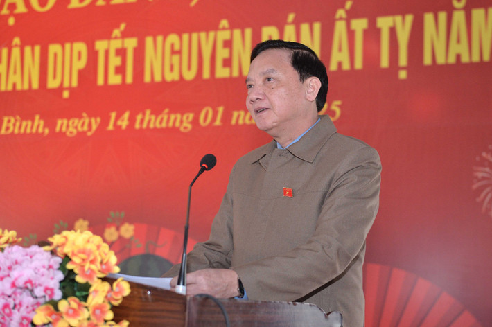 Phó Chủ tịch Quốc hội Nguyễn Khắc Định phát biểu. Ảnh: Hồ Long Phó Chủ tịch Quốc hội Nguyễn Khắc Định phát biểu. Ảnh: Hồ Long
