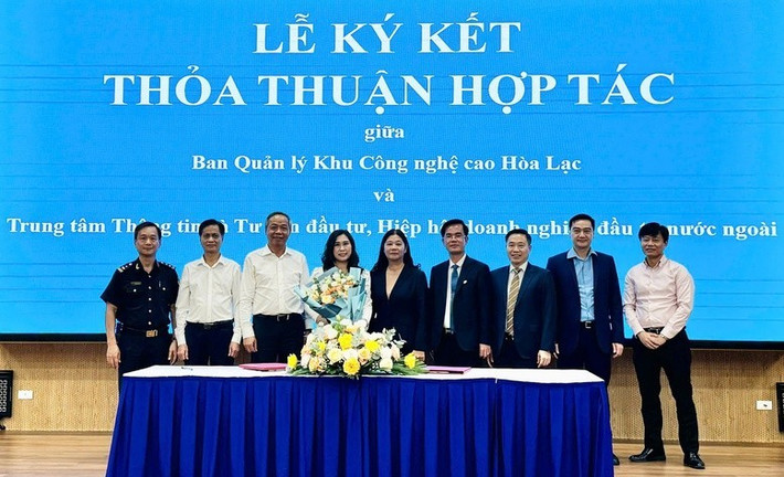 Ban Quản lý Khu CNC Hoà Lạc ký kết thoả thuận hợp tác với các doanh nghiệp IMG_4904.jpeg