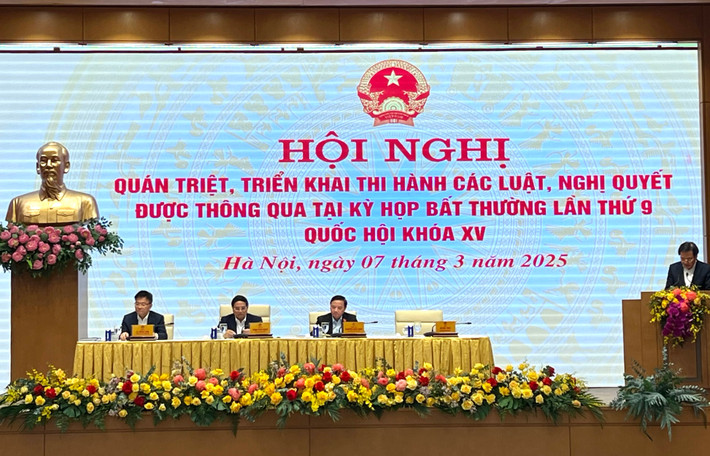 Thủ tướng Chính phủ Phạm Minh Chính chủ trì Hội nghị. Ảnh: Chí Tuấn img-7788.jpg