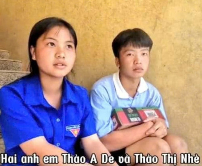 Em Thào Thị Nhè (áo xanh) 1.jpg