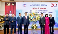 Tạp chí Kinh tế và Phát triển, Đại học Kinh tế Quốc dân kỷ niệm 30 năm thành lập