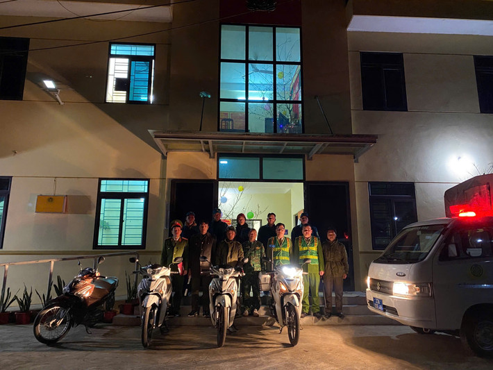 Lực lượng công an xã tăng cường ra quân tuần tra kiểm soát bảo đảm an ninh trật tự trên địa bàn Lực lượng công an xã tăng cường ra quân tuần tra kiểm soát bảo đảm an ninh trật tự trên địa bàn