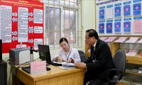 Thời gian qua, Hà Nội đã tăng cường công tác kiểm tra công vụ tại các bộ phận “một cửa” tại nhiều quận, huyện trên địa bàn. 