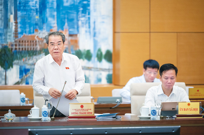 Trưởng Ban Dân nguyện Dương Thanh Bình phát biểu truong-ban-dan-nguyen-duong-thanh-binh-1566.jpg