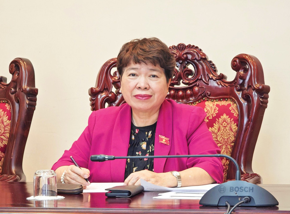 Chủ tịch Phân ban Việt Nam trong APF Nguyễn Thúy Anh phát biểu 369.jpg