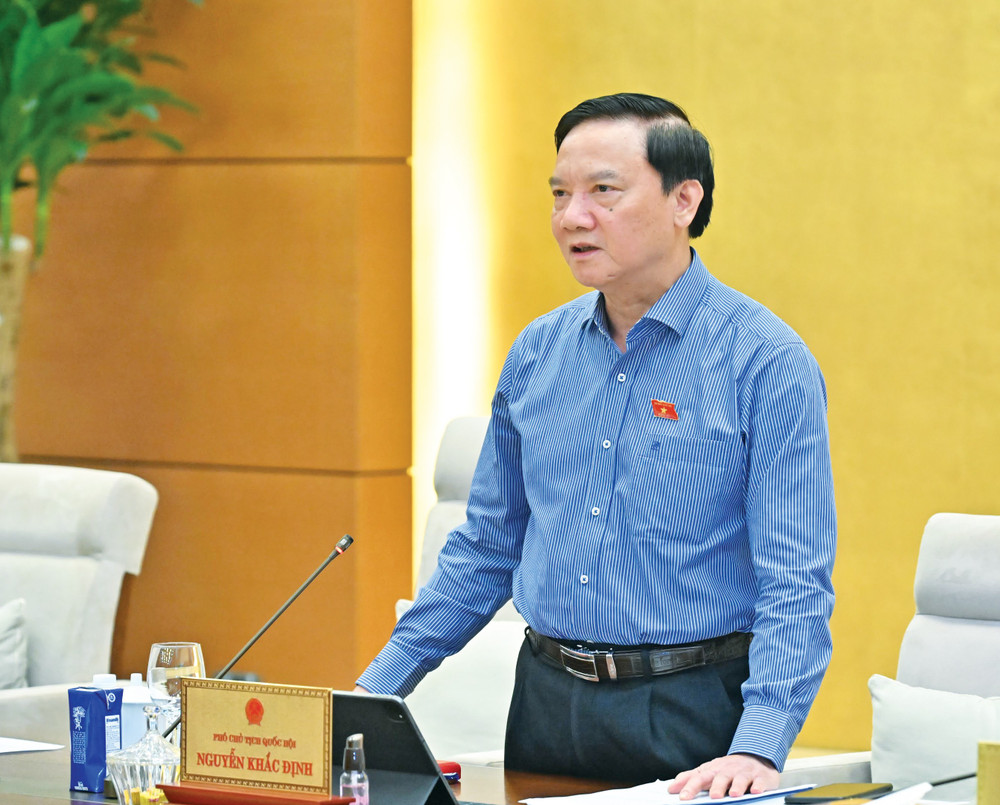 Phó Chủ tịch Quốc hội Nguyễn Khắc Định điều hành phiên họp. Ảnh: Quang Khánh pctqh-nguyen-khac-dinh1.jpg