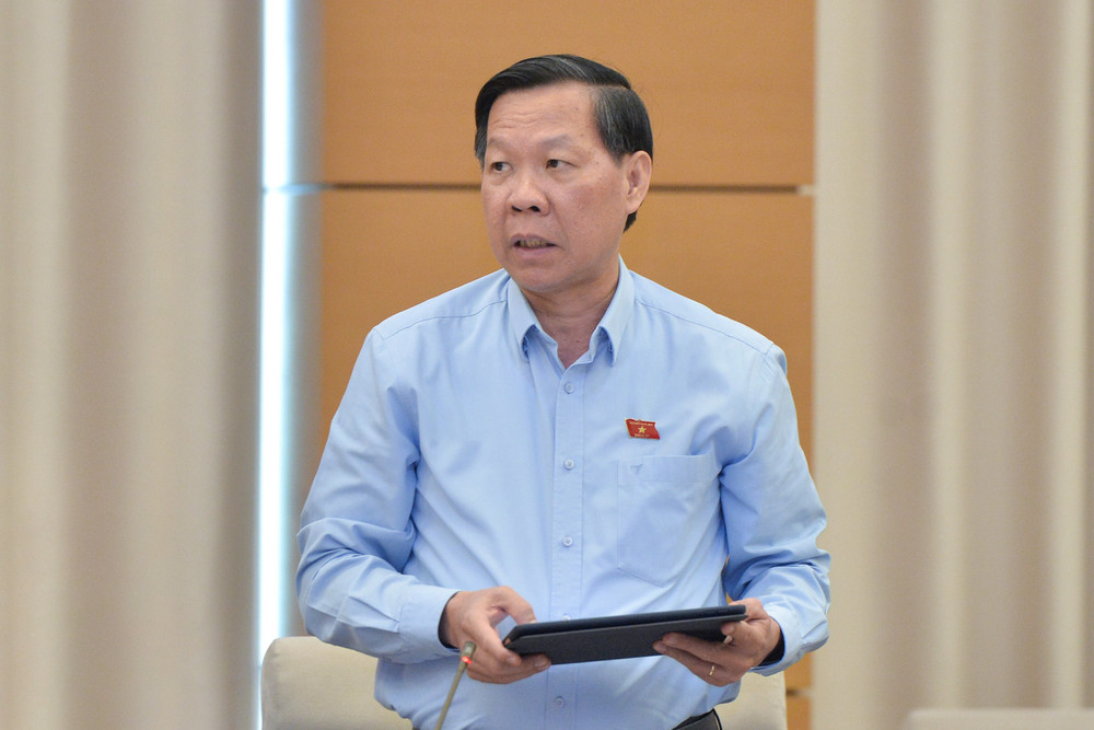 Chủ nhiệm Ủy ban Kinh tế và Tài chính Phan Văn Mãi phát biểu. Ảnh: Hồ Long Chủ nhiệm Ủy ban Kinh tế và Tài chính Phan Văn Mãi phát biểu. Ảnh: Hồ Long