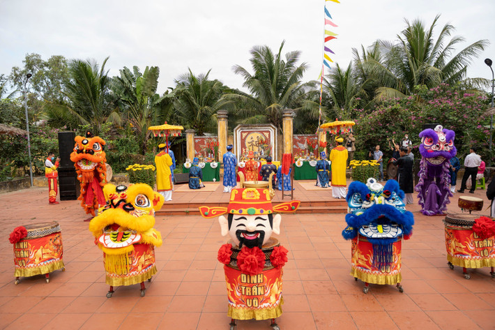 Hội An tổ chức nhiều hoạt động văn hóa - nghệ thuật dịp Tết. Ảnh: Creative Hoi An 474463822-1122735173187851-6027478970170423473-n.jpg