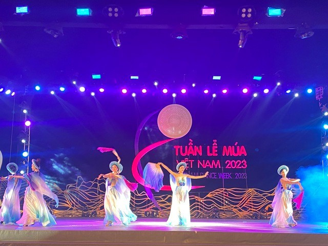 Tuần lễ Múa Việt Nam quy tụ các nghệ sĩ biểu diễn, biên đạo múa, nhà lý luận, phê bình, nhà huấn luyện, các tài năng trẻ về biểu diễn và thực hành nghệ thuật chuyển động... Ảnh: Cục Nghệ thuật biểu diễn 7139fc0437fae0a4b9eb-16984201092622099181285-8309.jpeg