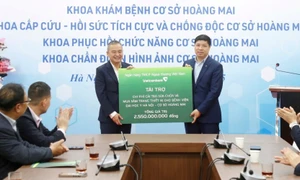 Vietcombank đồng hành cùng Bệnh viện Đại học Y Hà Nội - cơ sở Hoàng Mai với gói tài trợ 2,55 tỷ đồng