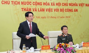 Chủ tịch nước Lương Cường thăm và làm việc với Bộ Công an