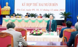  Kiên quyết xử lý cán bộ né tránh, gây phiền hà 